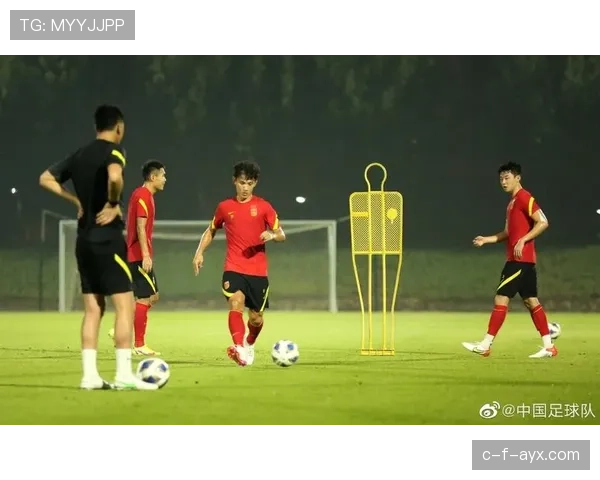 雷恩定位球战术显著升级,强势助推球队迈向胜利新高度 雷恩定位球战术显著升级,强势助推球队迈向胜利新高度