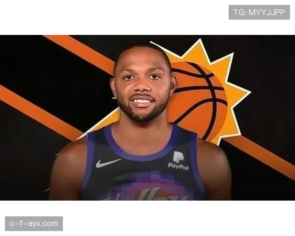 戈登无球突破提升快攻效率，助火箭拉开对手防线